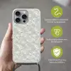 Parelmoerglans - Wit - Schelp Hoesje iPhone 16 Pro Max met koord klein 804 -sfeer2_NL