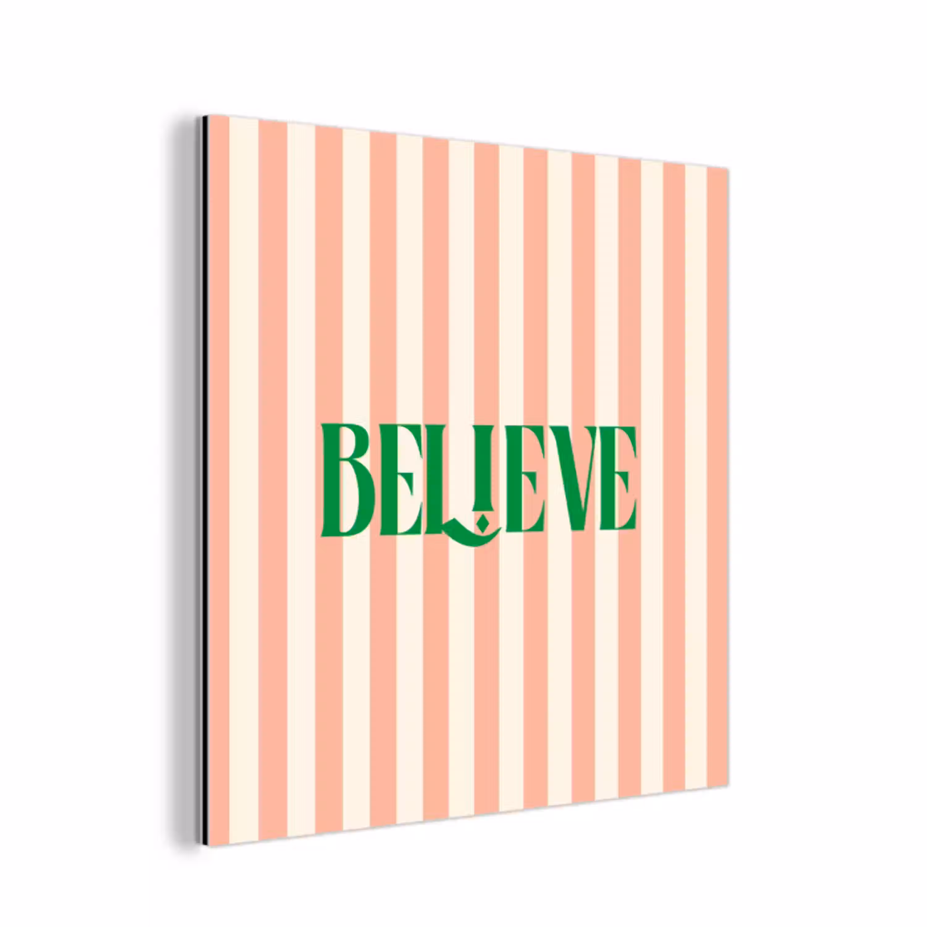 Zachtroze - Groen- Strepen - Believe aluminium wit klein -3d