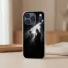 Saxofonisten - Hoeden - Rook - Licht Telefoonhoesje iPhone 17 Pro klein -sfeer2