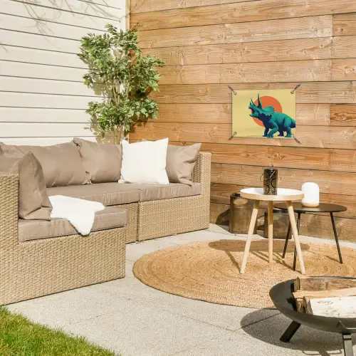 Triceratops - Cirkel - Oranje - Hoorns tuinposter los doek klein -sfeer4