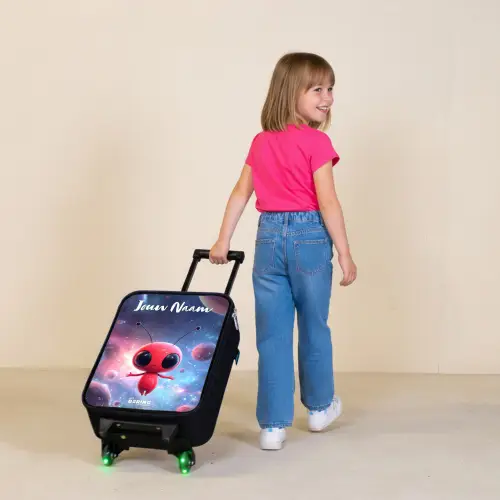 Rood Ruimtewezen in Kosmische Dans Kinderkoffer - Zwart klein -sfeer1