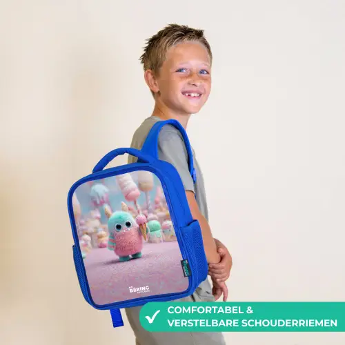 Zoet Monstersnoep Avontuur Kinderrugzak - Blauw middel -sfeer3_NL