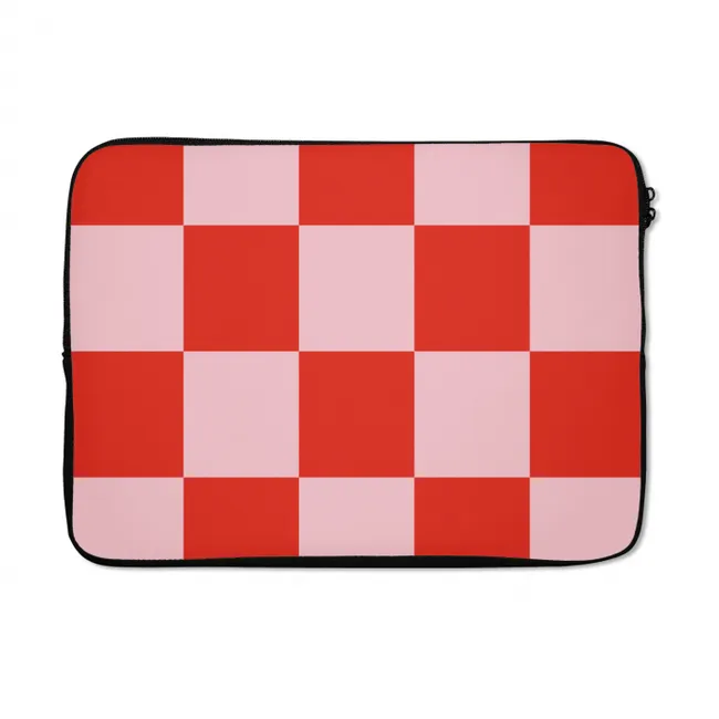 Laptophoes Schaakbord patroon - Rood - Roze - Blokjes