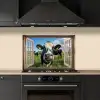 Doorkijk - Koe - Weiland - Dieren - Natuur keuken achterwand spatscherm klein -sfeer1