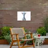 Giraffe - Delfts blauw - Dieren - Minimalistisch Tuinposter op houten frame 2 cm dik klein -sfeer3
