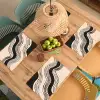 Golven - Zwart - Zandkleur Placemat vinyl groot -zzsfeer5_Kitchenyeah-website
