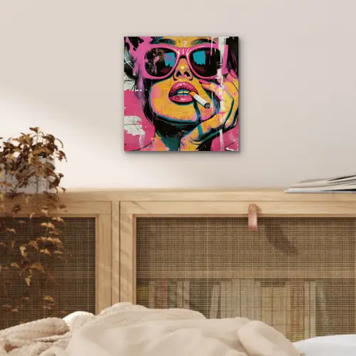 Portret - Vrouw - Abstract - Zonnebril aluminium wit klein -sfeer3