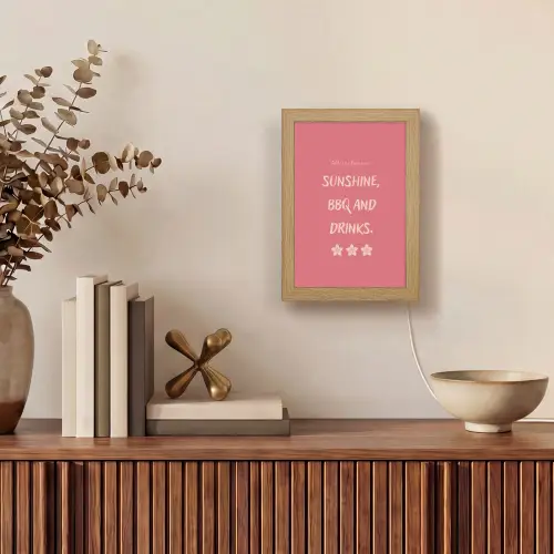 BBQ - Quote - Roze - Zomer Light Box met kabel (Tafellamp) klein -sfeer2
