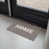 Home - Tekst - Taupe Deurmat klein -sfeer2