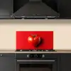 Tomaat - Rood - Hart keuken achterwand spatscherm klein -sfeer1