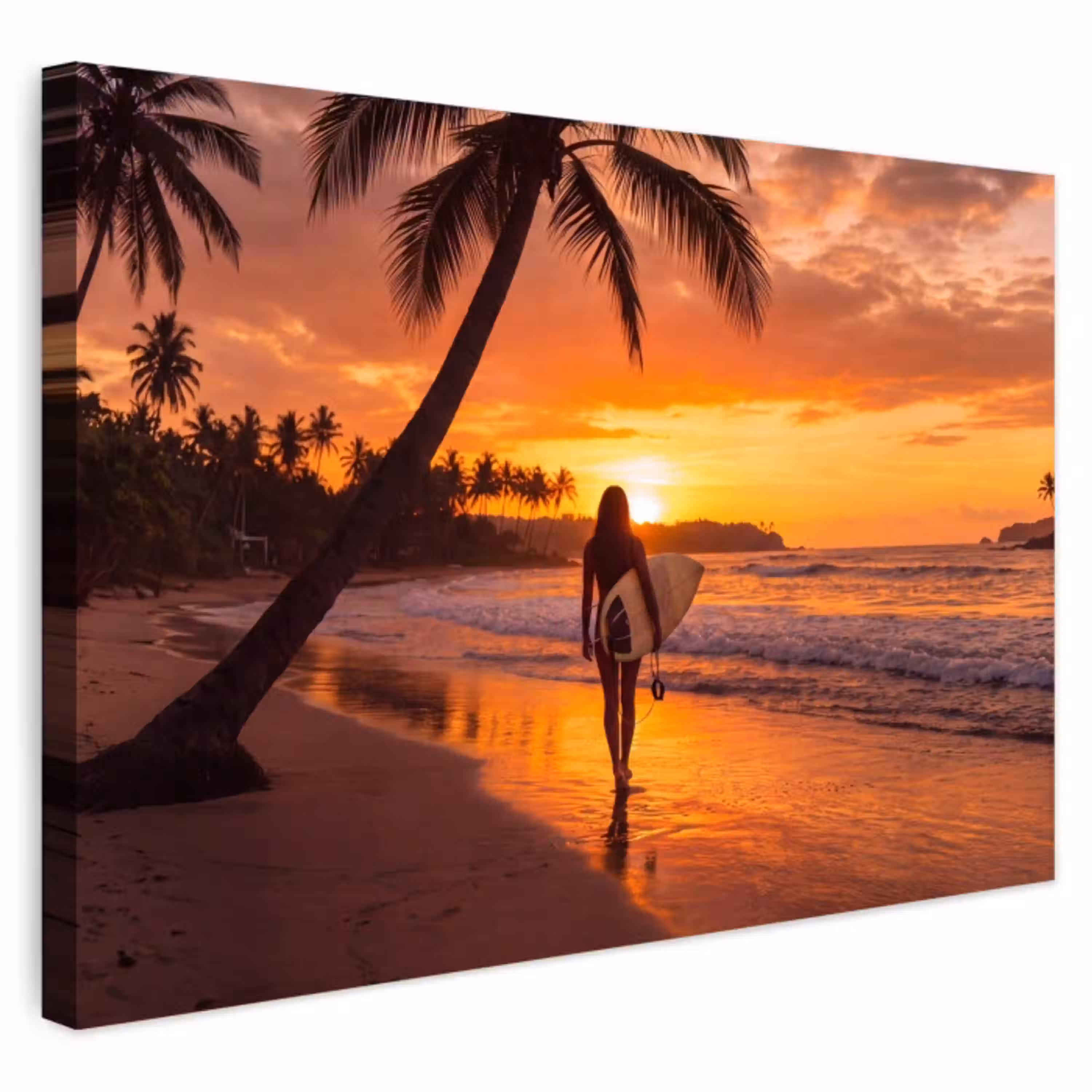 Vrouw - Surfplank - Strand - Zonsondergang - Oranje Tuinposter op houten frame 2 cm dik klein -3d