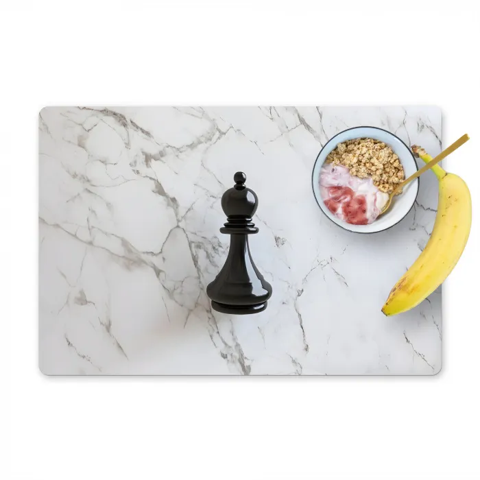 Schaakstuk - Loper - Zwart - Marmer Placemat vinyl groot -zzzproduct_Kitchenyeah-website