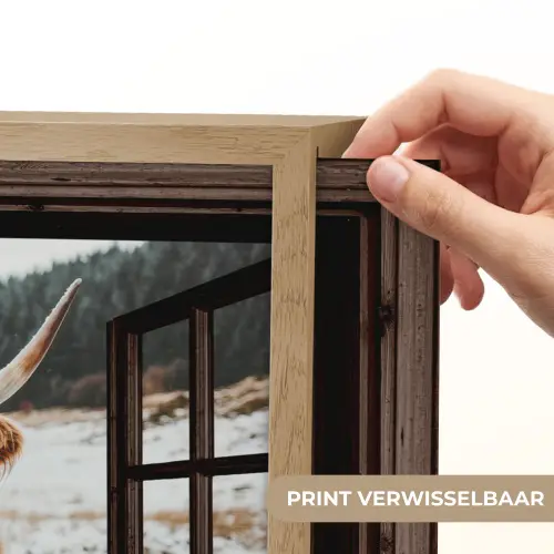 Schotse Hooglander - Landschap - Landelijk - Bergen - Winter - Doorkijk - Donker Light Box met batterij (Wandlamp) middel -USP_websiteprintNL