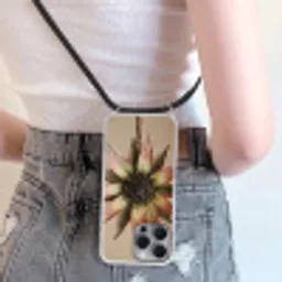 Droogbloem - Protea - Vintage - Beige - Rustiek Hoesje iPhone 16 Pro Max met koord klein -sfeer5