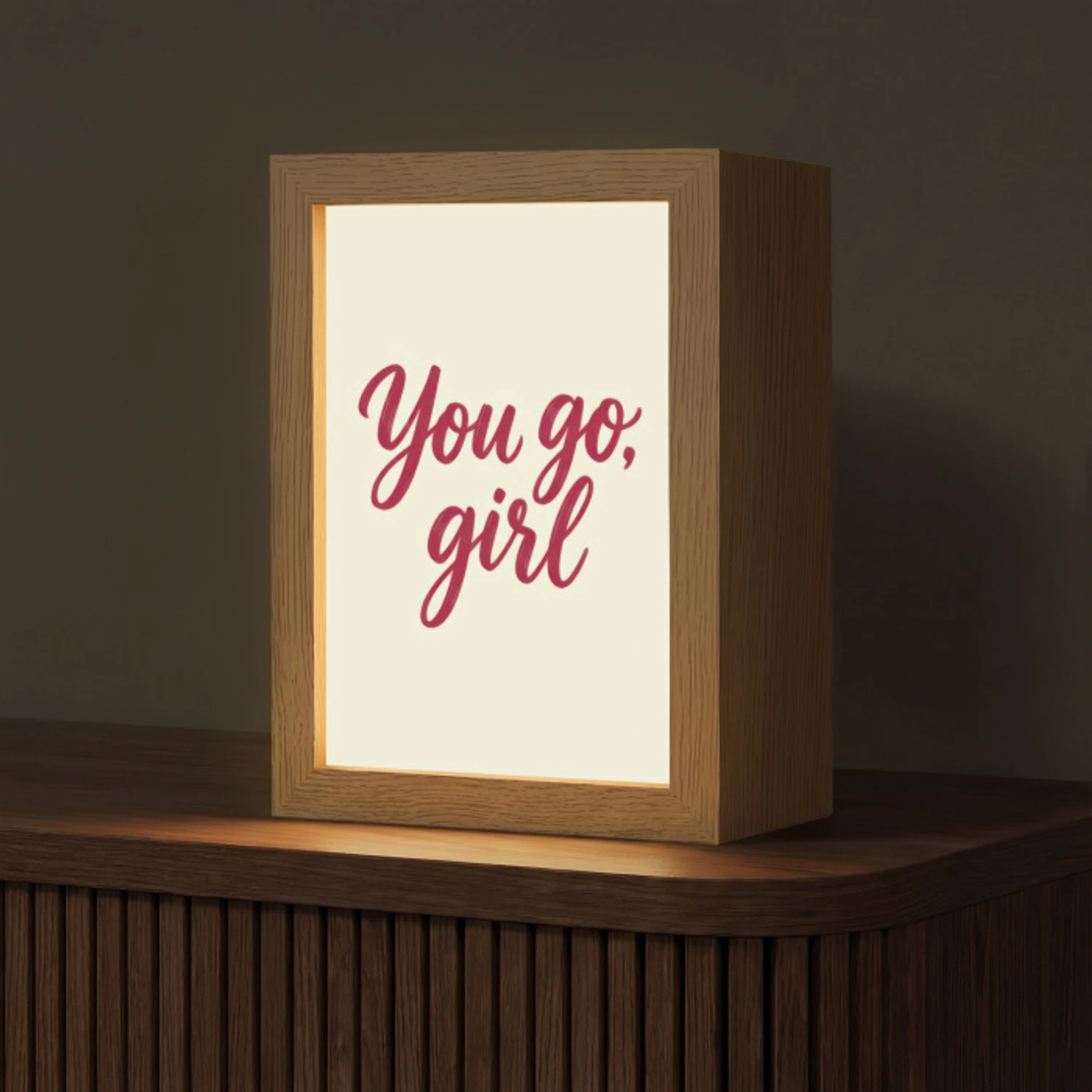 you go girl - Rood - Wit Light Box met kabel (Tafellamp) klein -z3d_website