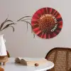 Close up - Bloem - Quote - Rood Akoestische PET Vilt - Rond klein -sfeer3