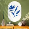 Bloem - Blaadjes - Minimalistisch - Blauw Wandcirkel Ovaal Glas middel -sfeer2