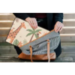 Dieren - Tropisch - Safari - Kleurrijk laptophoes neopreen klein -tas