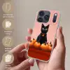 Kat - Pompoen - Roze Telefoonhoesje iPhone 17 Pro klein -sfeer3_NL
