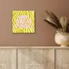 Zebraprint - Priority - Roze aluminium wit klein -sfeer4