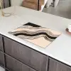 Golven - Zwart - Zandkleur Inductie beschermer vinyl 3mm klein -sfeer8