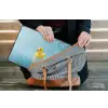 Bubbels - Badeend - Geel laptophoes neopreen klein -tas