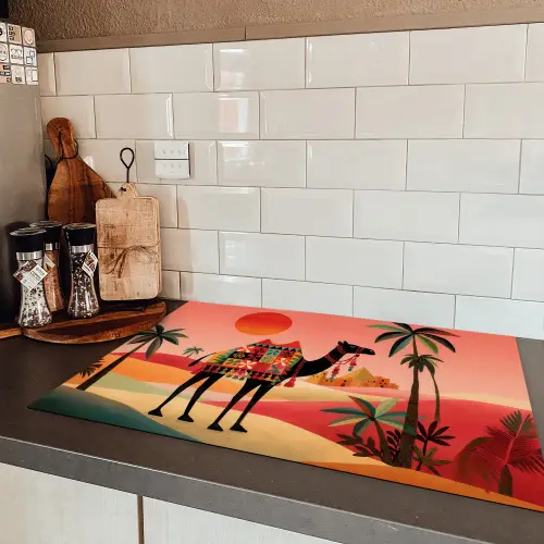 Kameel - Gekleurd tapijt - Duinen - Rode zon Inductie beschermer vinyl 3mm klein -sfeer3