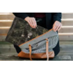 Zeearend - Vliegen - Bos - Natuur laptophoes neopreen klein -tas
