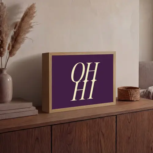 Oh hi - Paars - Minimalistisch Light Box met batterij (Wandlamp) middel -sfeer2