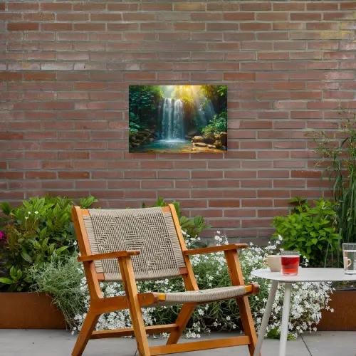 Tropische Waterval in Zonlicht Tuinposter op houten frame 2 cm dik klein -sfeer3
