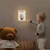 Knuffelbeer - Oranje bloemen - Vriendelijk Light Box met kabel (Kinderlampje) klein -sfeer4a_kind