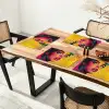 Close-up - Vrouwengezicht - Stippen - Geel Placemat vinyl groot -zzsfeer4_Kitchenyeah-website
