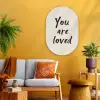 Minimalistisch - Beige - Love Wandcirkel Ovaal Glas middel -sfeer4