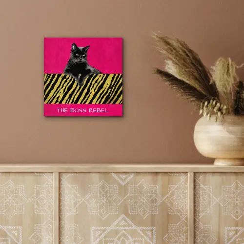 Kat - Baas - Roze - Tijgerprint aluminium wit klein -sfeer4
