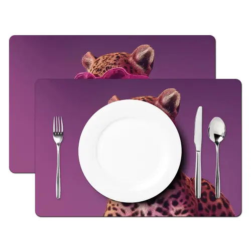 Panter - Zonnebril - Kauwgombel - Roze Placemat vinyl groot -zzsfeer2_Kitchenyeah-website