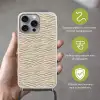 Zand - Golven - Beige Hoesje iPhone 16 Pro Max met koord klein 804 -sfeer2_NL