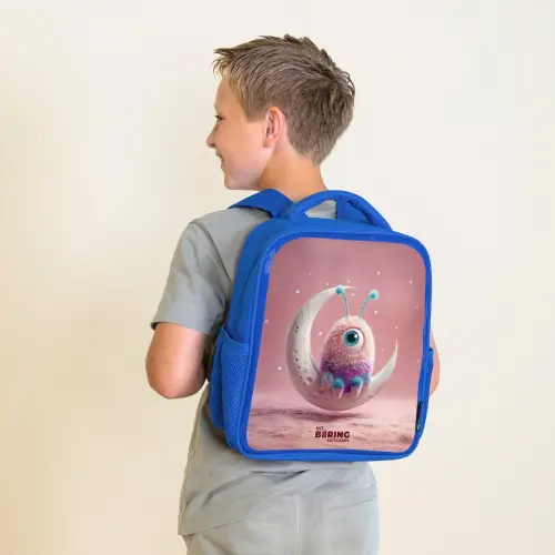 Maanwip met Pluizig Wezentje Kinderrugzak - Blauw middel -sfeer2