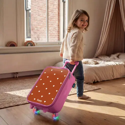 Wit hartjespatroon op oranje bruine achtergrond Kinderkoffer - Roze klein -sfeer1