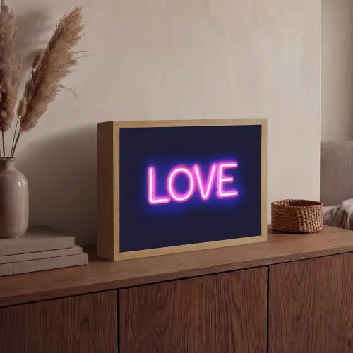 Neon - Love - Valentijn Light Box met batterij (Wandlamp) middel -sfeer2