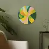 Abstract - Geel - Roze - Groen Akoestische PET Vilt - Rond klein -sfeer2