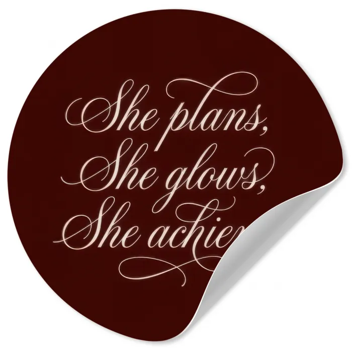 She plans she glows she achieves - Rood - Cursief Wandcirkel behangsticker klein -3d
