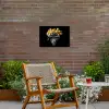 Quotes - Bloem - Tulp - Geel Tuinposter op houten frame 2 cm dik klein -sfeer3