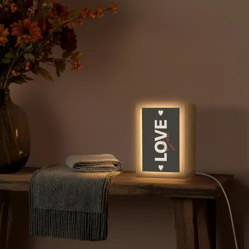 Love - Rood - Valentijn Light Box met kabel (Wandlamp) klein -sfeer4