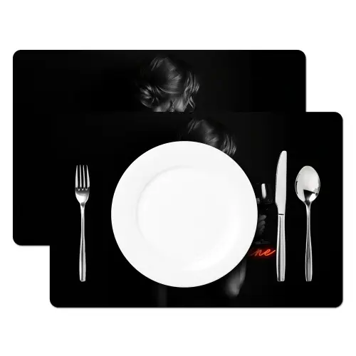 Wijn - Vrouw - Neon - Quote Placemat vinyl groot -zzsfeer2_Kitchenyeah-website