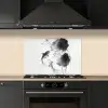 Lotusbloemen - Vissen - Bladeren - Zwart keuken achterwand spatscherm klein -sfeer1