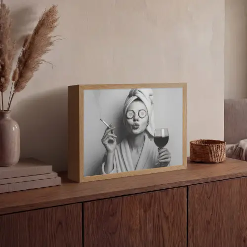 Vrouw - Masker - Wijn - Sigaret Light Box met batterij (Wandlamp) middel -sfeer2