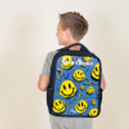 Smiley - Blauw - Geel Rugzak - Zwart middel -sfeer2