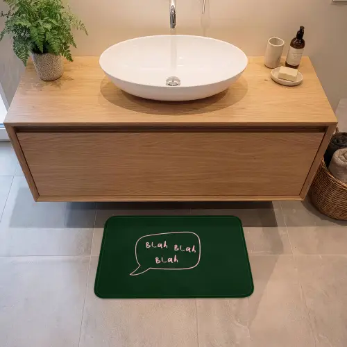 Tekstwolkje - Donkergroen - BLAH BLAH BLAH Badmat klein -sfeer1