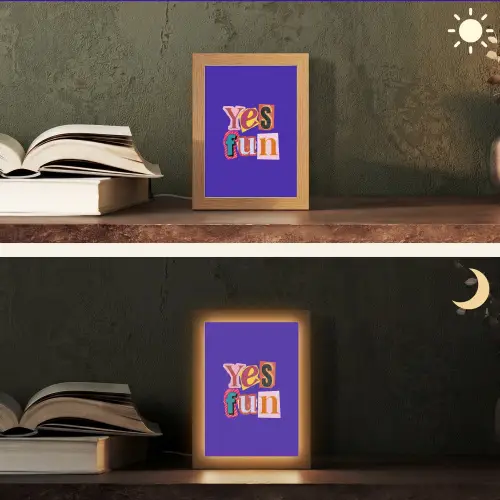 Yes fun - Kleurrijk - Collage-stijl Light Box met kabel (Tafellamp) klein -sfeer3