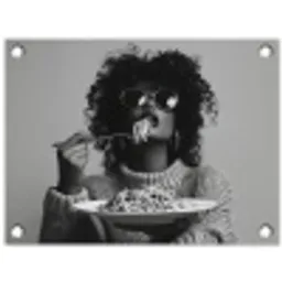 Vrouw - Pasta - Zwart - Wit tuinposter los doek klein -3d
